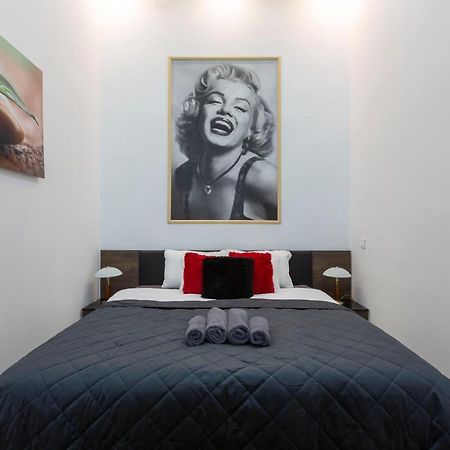 Exclusive Marilyn Apartment In The Heart Of Budapest Extérieur photo