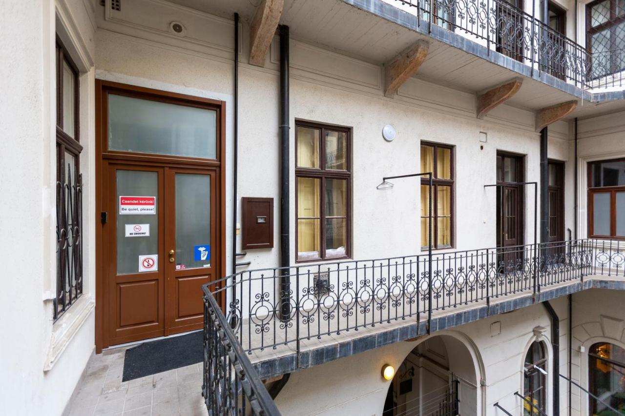 Exclusive Marilyn Apartment In The Heart Of Budapest Extérieur photo